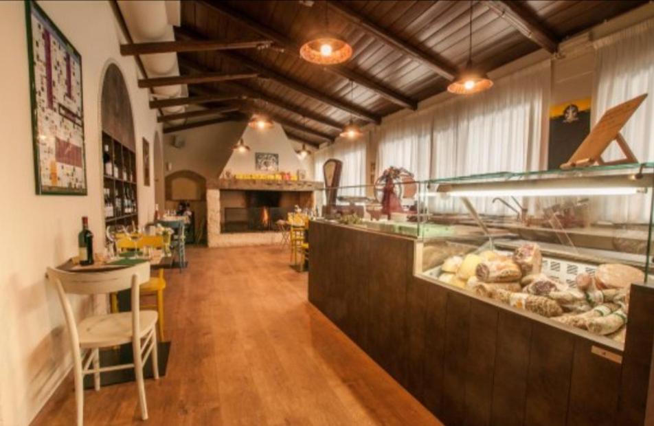 La Vecchia Fattoria Hotel โลเรโต ภายนอก รูปภาพ